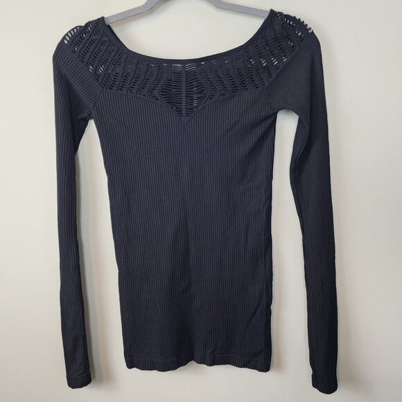 Intimately Free People sz M / L bundle 3 tops ribbed long sleeve laser cut out - Picture 2 of 14